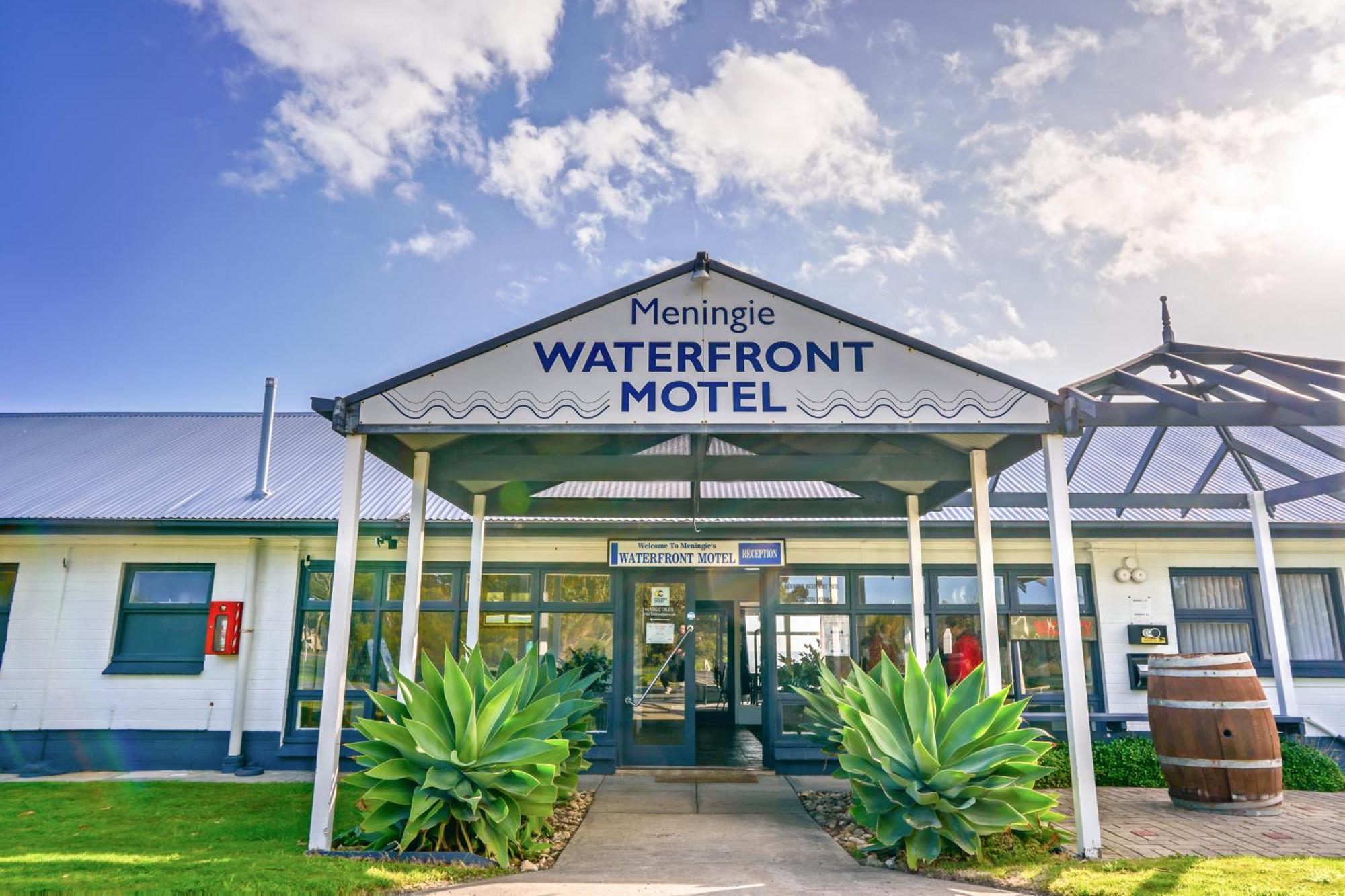 Meningie Waterfront Motel Екстериор снимка
